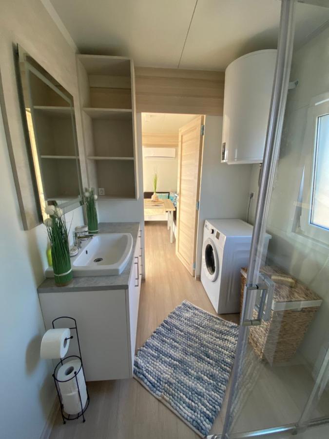Amore Del Mare, Seaside Family Pace, Free Parking And Wifi In Camp Dalmatino Drage Exteriér fotografie