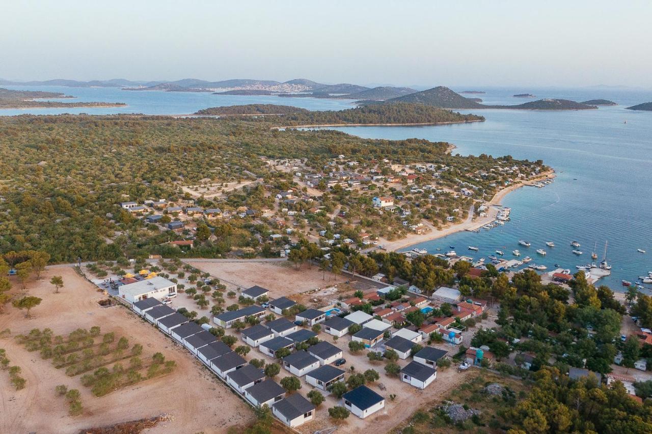 Amore Del Mare, Seaside Family Pace, Free Parking And Wifi In Camp Dalmatino Drage Exteriér fotografie